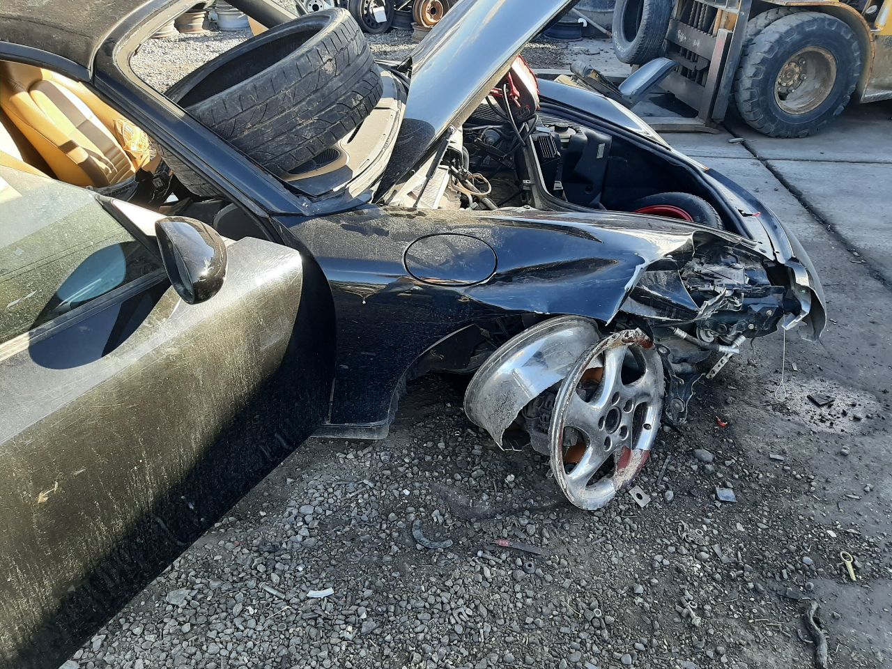 https://f005.backblazeb2.com/file/img-partshotlines-com/Inventory/SW48/Vehicle/5706_09.jpg