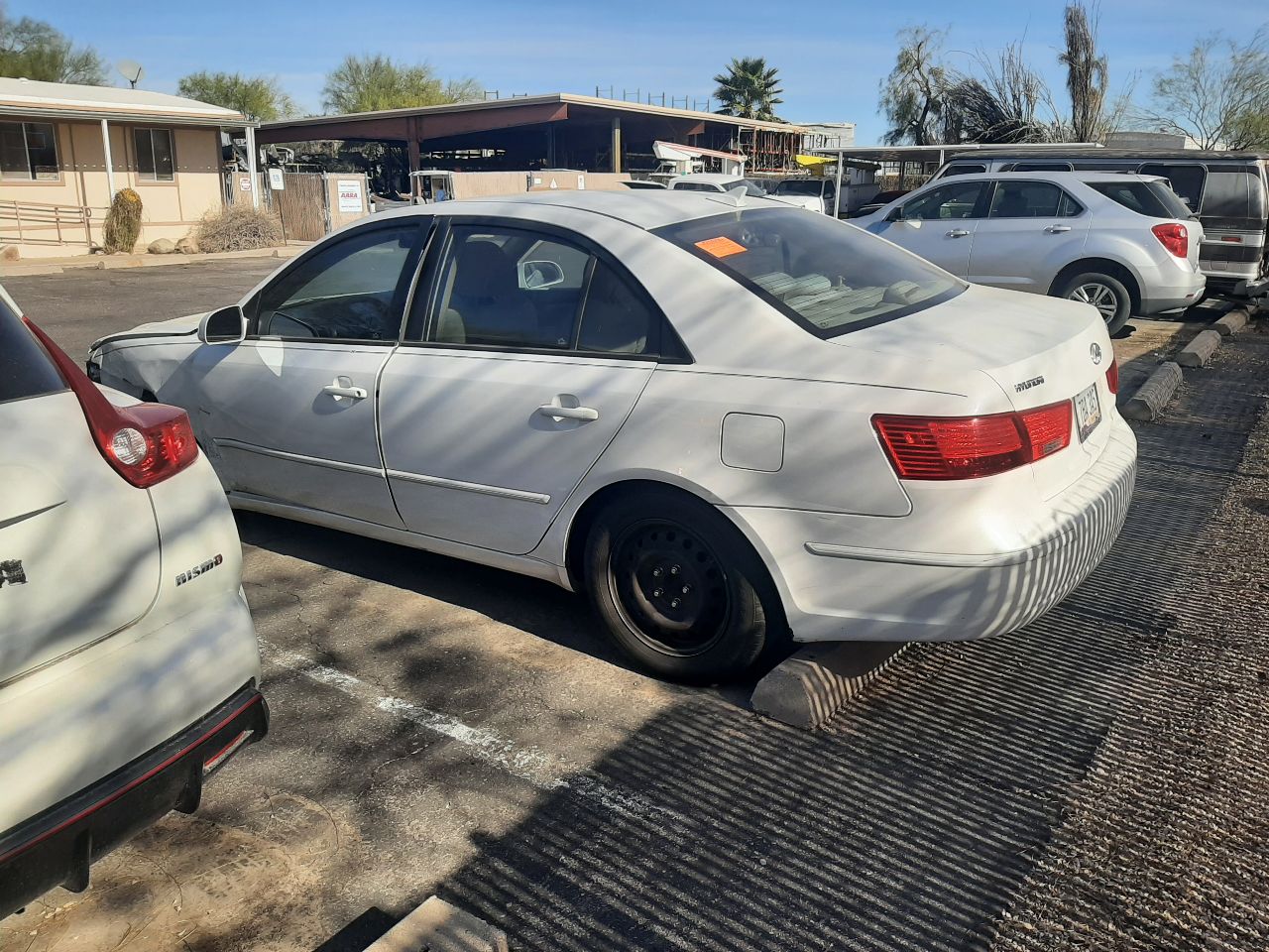 https://f005.backblazeb2.com/file/img-partshotlines-com/Inventory/SW48/Vehicle/5746_03.jpg