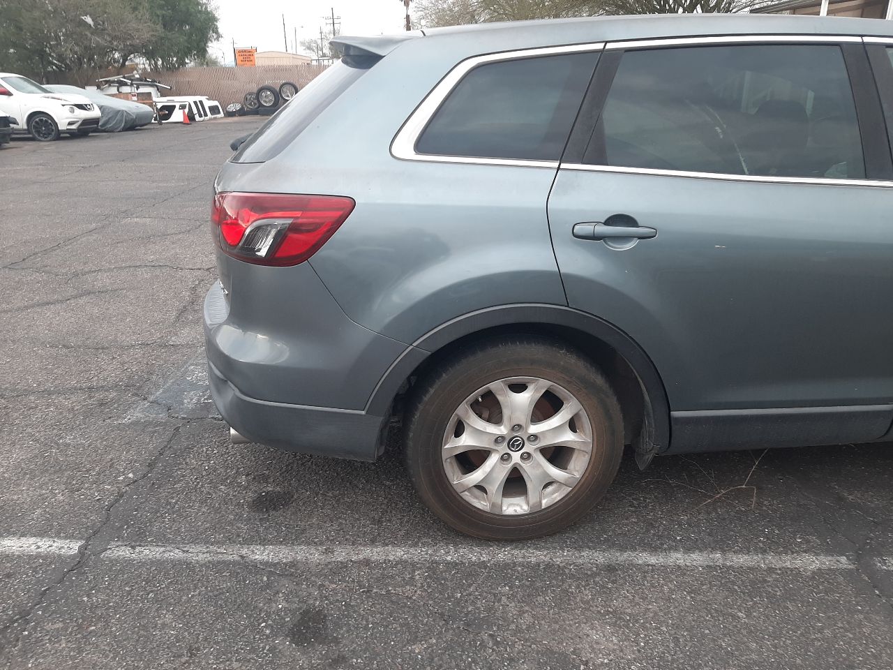 https://f005.backblazeb2.com/file/img-partshotlines-com/Inventory/SW48/Vehicle/5750_07.jpg