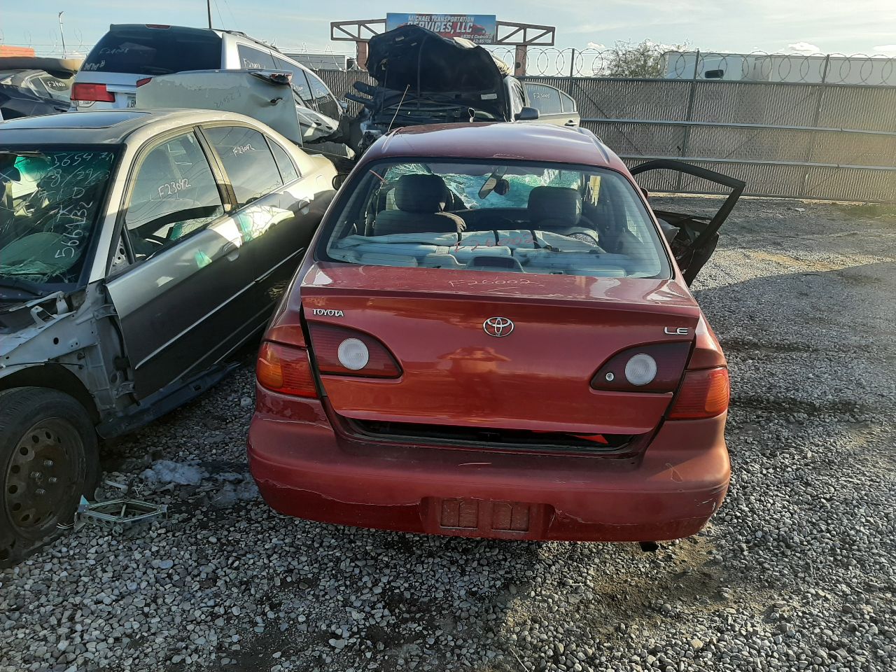 https://f005.backblazeb2.com/file/img-partshotlines-com/Inventory/SW48/Vehicle/5754_09.jpg