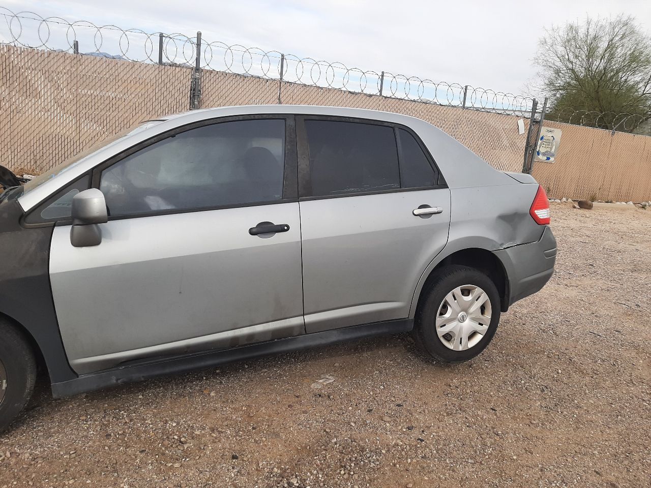 https://f005.backblazeb2.com/file/img-partshotlines-com/Inventory/SW48/Vehicle/5775_05.jpg
