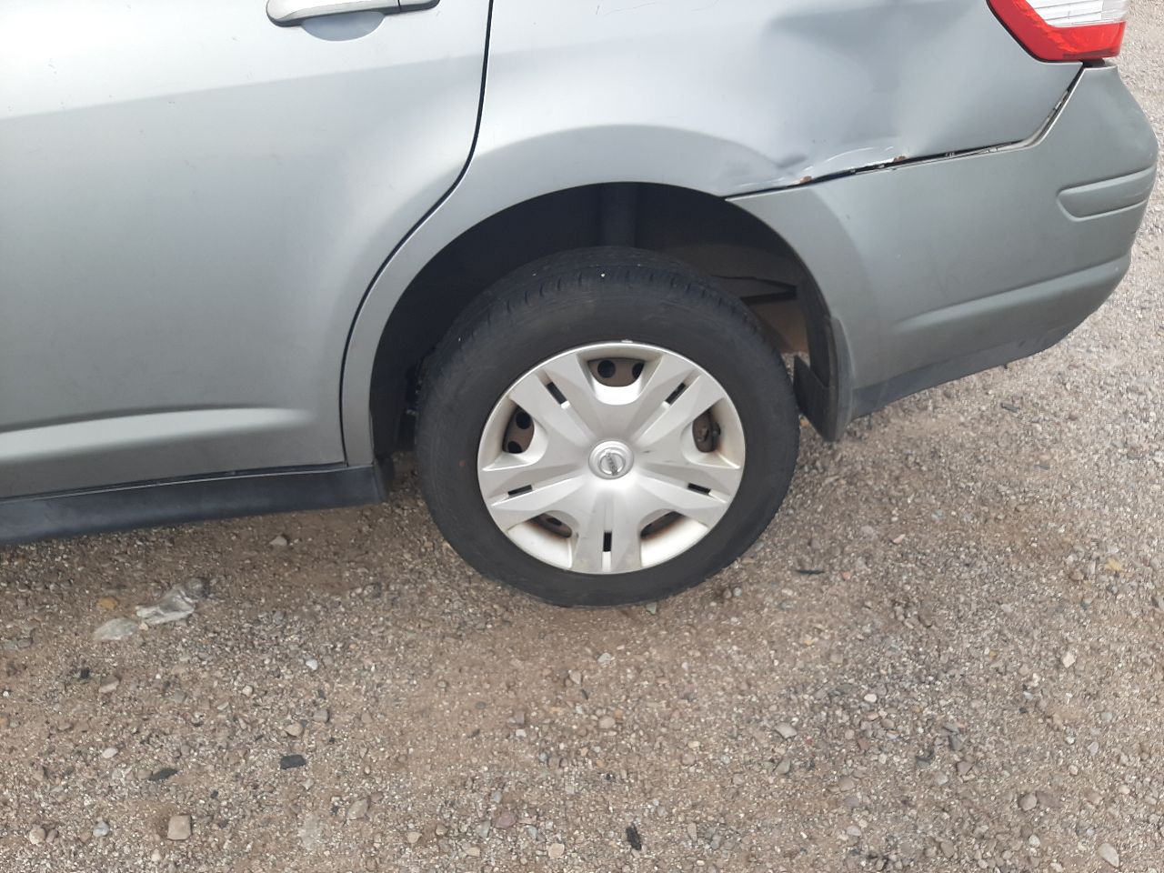 https://f005.backblazeb2.com/file/img-partshotlines-com/Inventory/SW48/Vehicle/5775_06.jpg