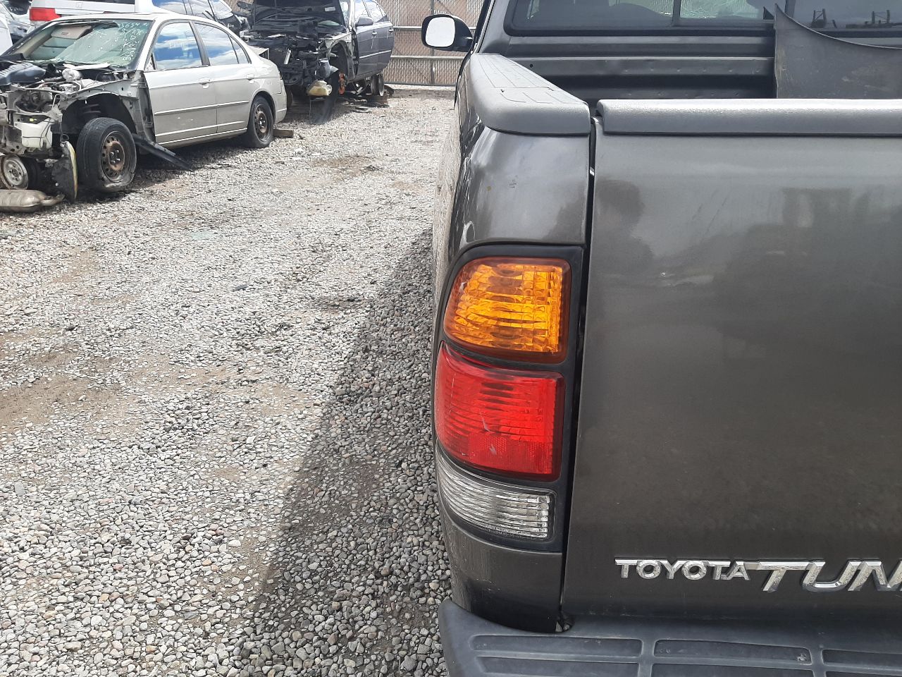 https://f005.backblazeb2.com/file/img-partshotlines-com/Inventory/SW48/Vehicle/5810_07.jpg