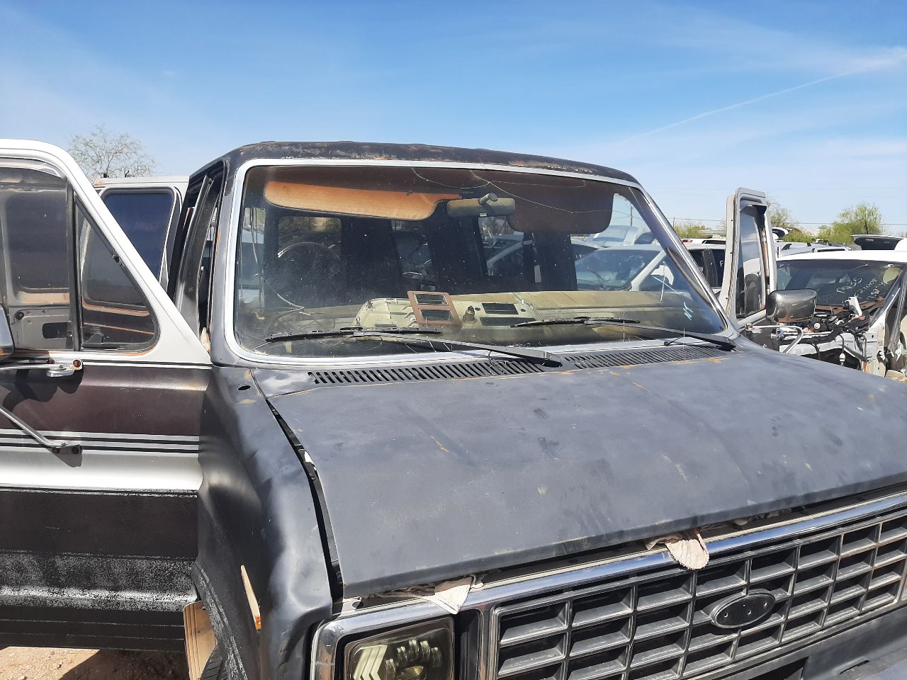 https://f005.backblazeb2.com/file/img-partshotlines-com/Inventory/SW48/Vehicle/5815_04.jpg