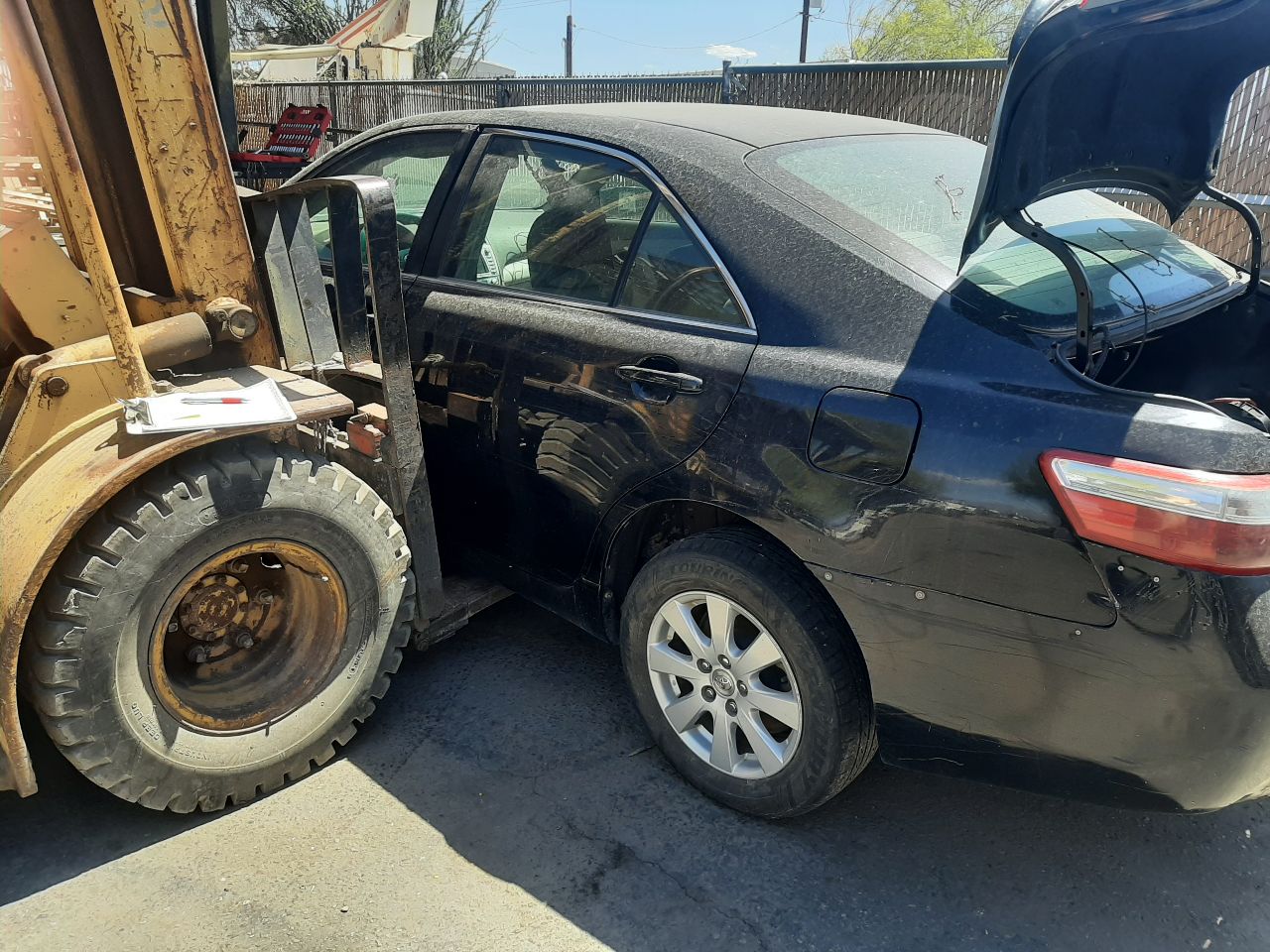 https://f005.backblazeb2.com/file/img-partshotlines-com/Inventory/SW48/Vehicle/5834_05.jpg