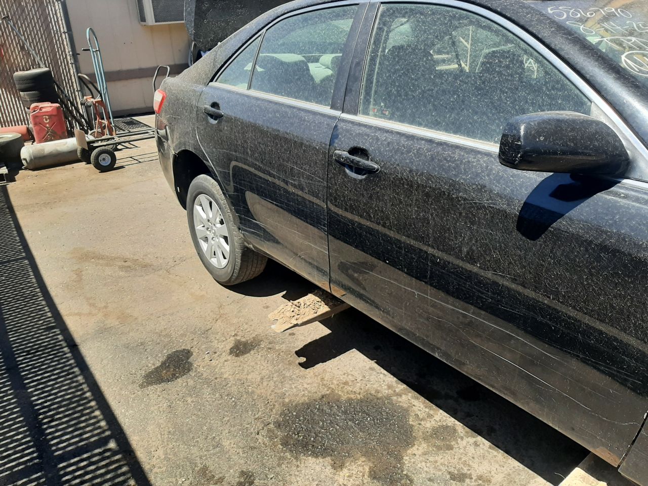 https://f005.backblazeb2.com/file/img-partshotlines-com/Inventory/SW48/Vehicle/5834_10.jpg