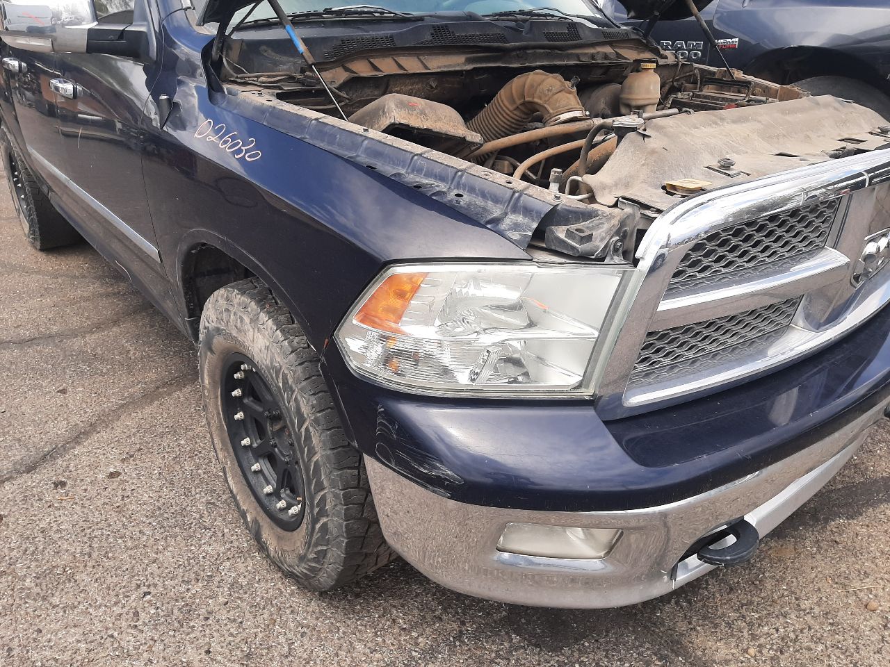 https://f005.backblazeb2.com/file/img-partshotlines-com/Inventory/SW48/Vehicle/5909_02.jpg