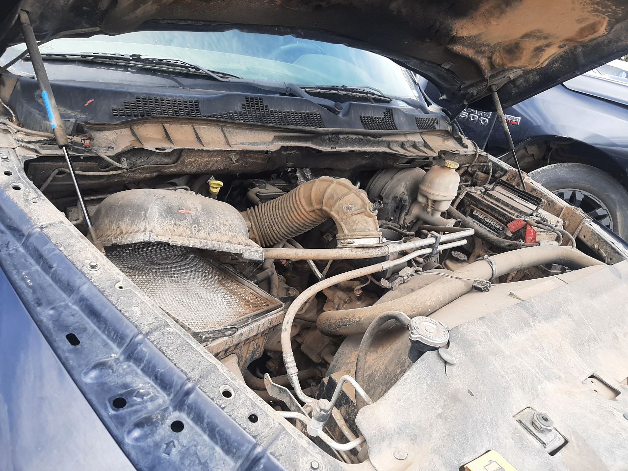 https://f005.backblazeb2.com/file/img-partshotlines-com/Inventory/SW48/Vehicle/5909_12.jpg