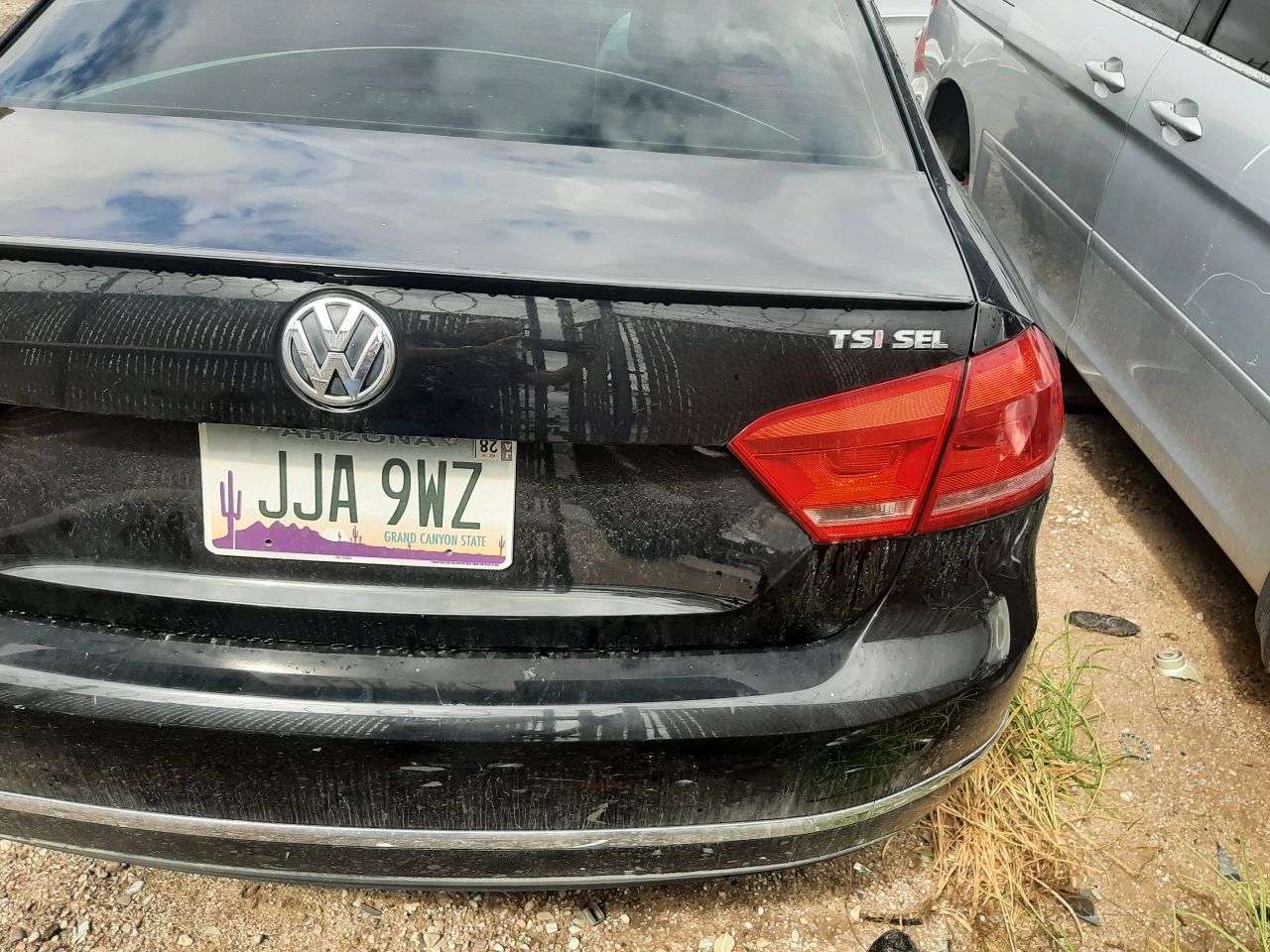 https://f005.backblazeb2.com/file/img-partshotlines-com/Inventory/SW48/Vehicle/5946_07.jpg