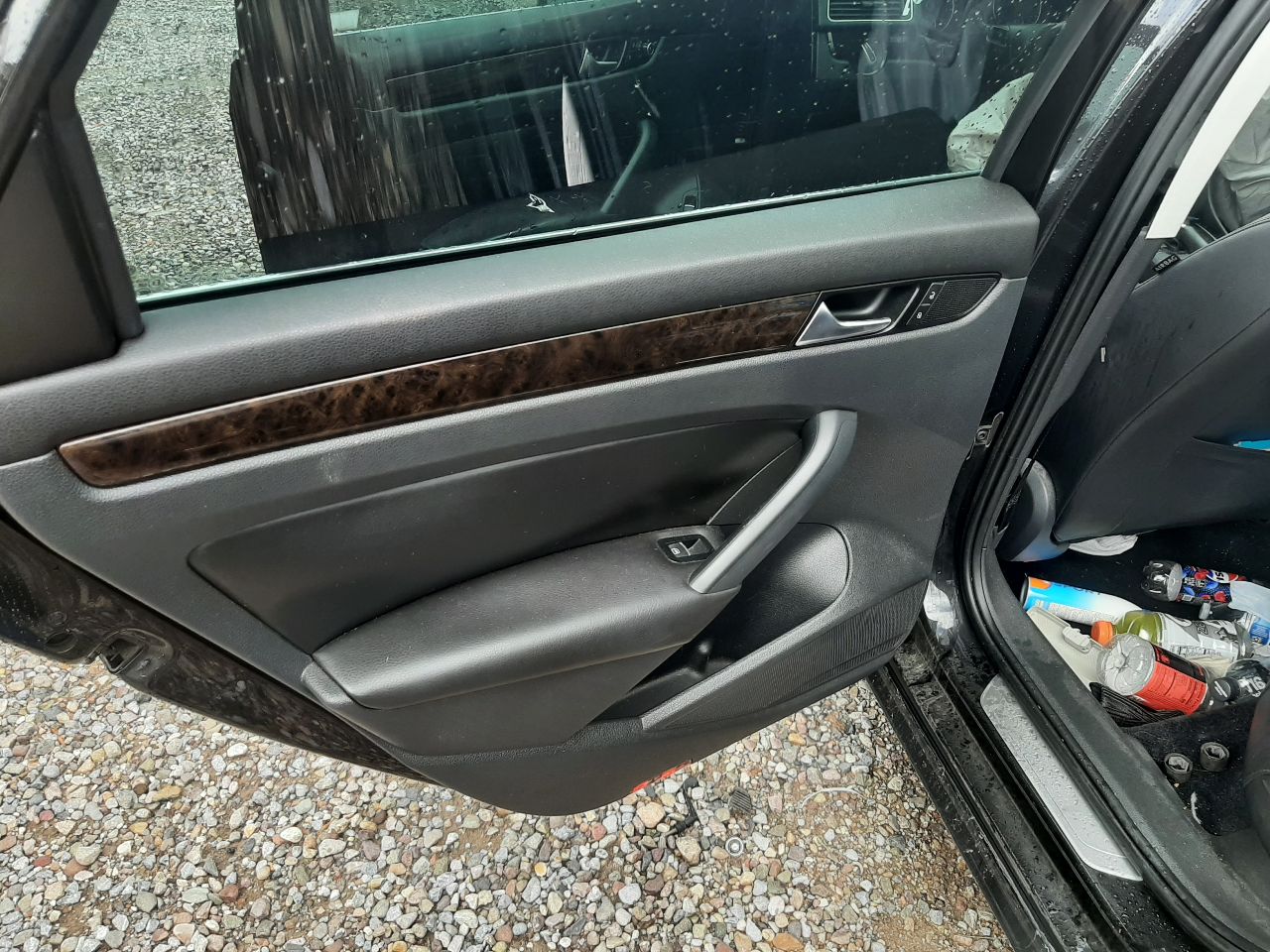https://f005.backblazeb2.com/file/img-partshotlines-com/Inventory/SW48/Vehicle/5946_10.jpg