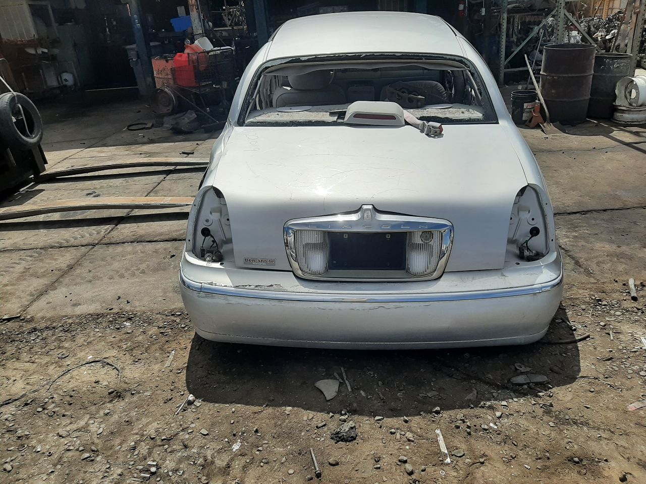 https://f005.backblazeb2.com/file/img-partshotlines-com/Inventory/SW48/Vehicle/815_11.jpg