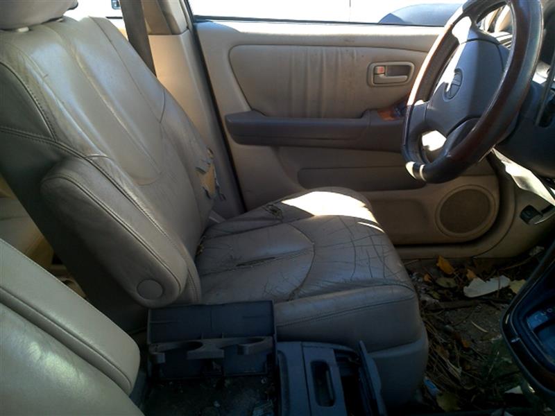 https://f005.backblazeb2.com/file/img-partshotlines-com/Inventory/SW52/Vehicle/10849_03.jpg