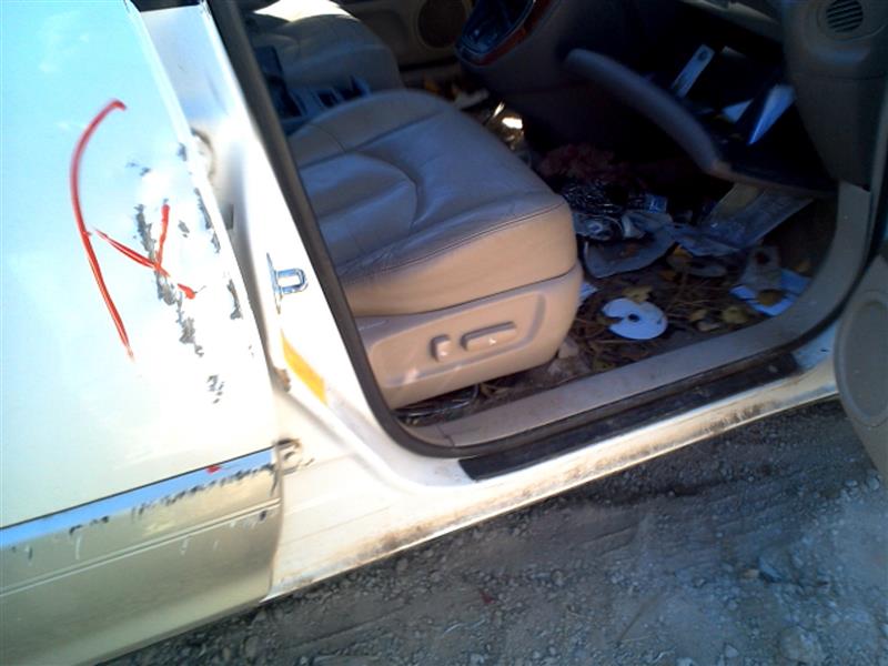 https://f005.backblazeb2.com/file/img-partshotlines-com/Inventory/SW52/Vehicle/10849_04.jpg