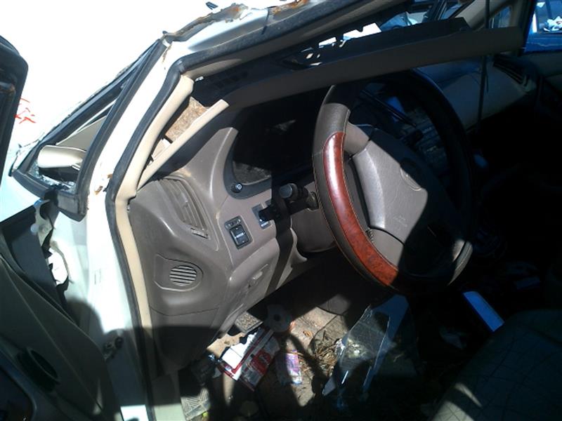https://f005.backblazeb2.com/file/img-partshotlines-com/Inventory/SW52/Vehicle/10849_07.jpg