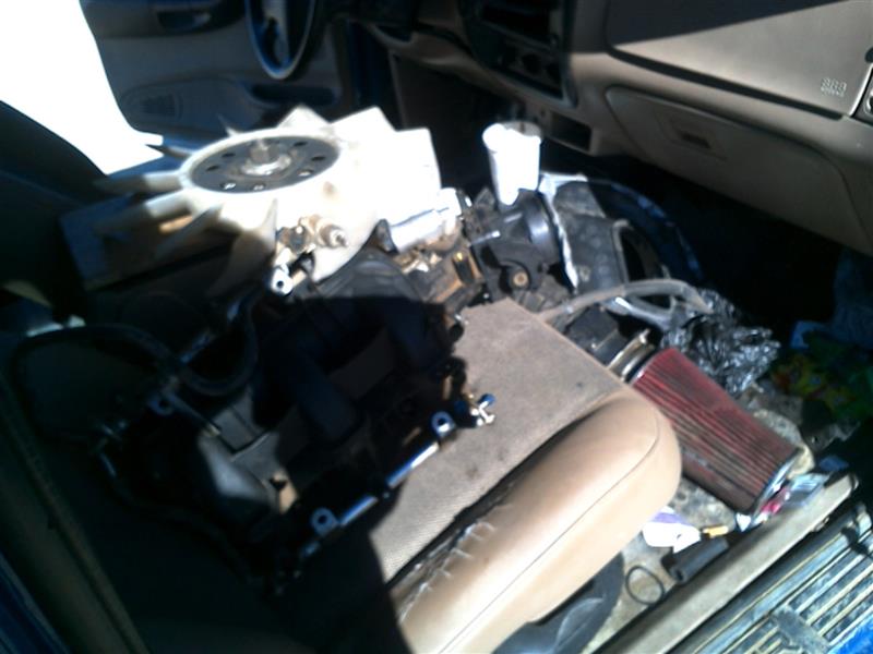 https://f005.backblazeb2.com/file/img-partshotlines-com/Inventory/SW52/Vehicle/11117_01.jpg