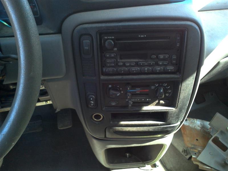 https://f005.backblazeb2.com/file/img-partshotlines-com/Inventory/SW52/Vehicle/11903_02.jpg