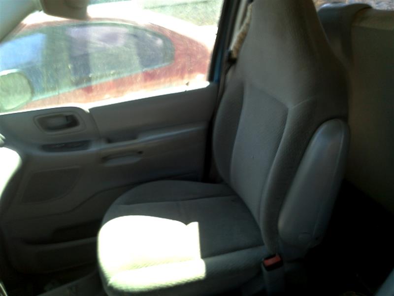 https://f005.backblazeb2.com/file/img-partshotlines-com/Inventory/SW52/Vehicle/11903_06.jpg