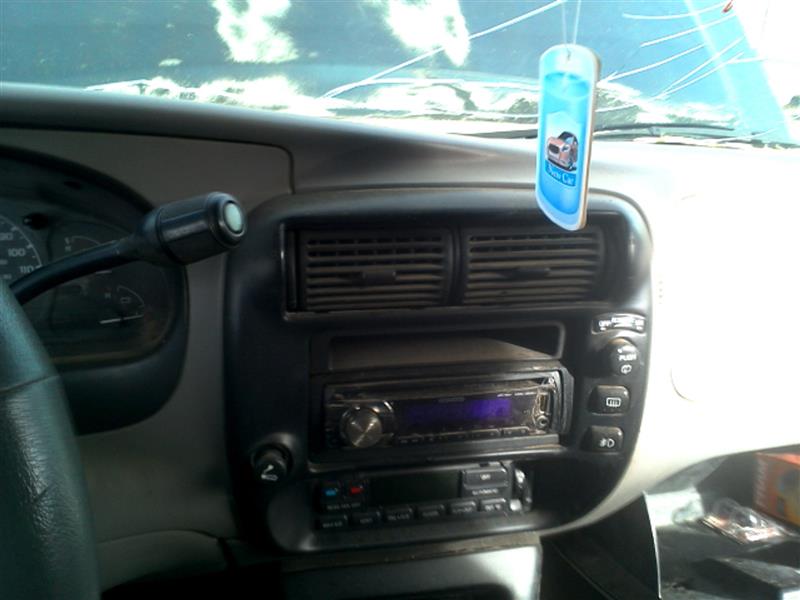 https://f005.backblazeb2.com/file/img-partshotlines-com/Inventory/SW52/Vehicle/12180_02.jpg