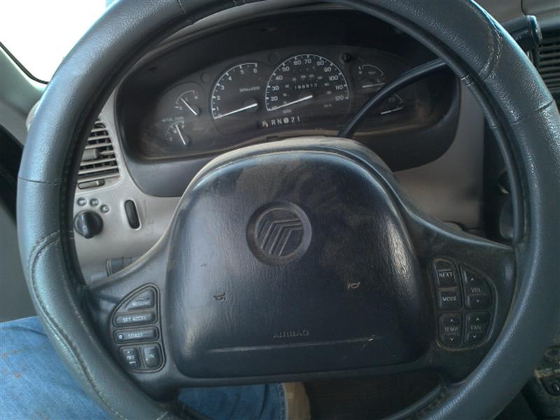 https://f005.backblazeb2.com/file/img-partshotlines-com/Inventory/SW52/Vehicle/12180_04.jpg
