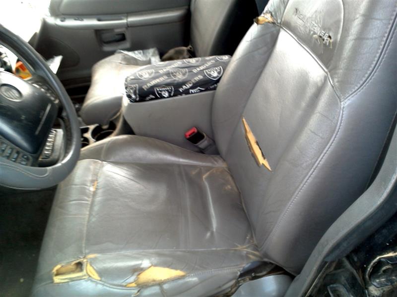 https://f005.backblazeb2.com/file/img-partshotlines-com/Inventory/SW52/Vehicle/12180_07.jpg
