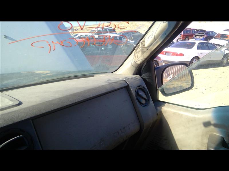 https://f005.backblazeb2.com/file/img-partshotlines-com/Inventory/SW52/Vehicle/12968_03.jpg