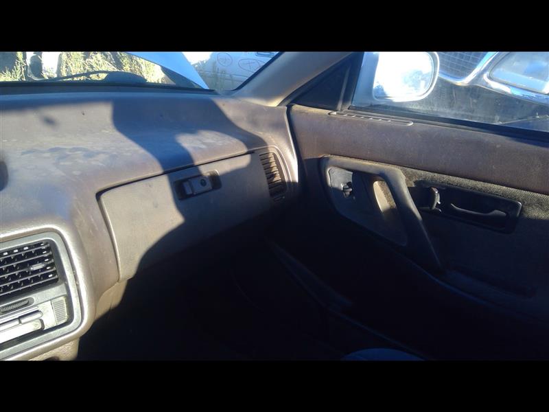 https://f005.backblazeb2.com/file/img-partshotlines-com/Inventory/SW52/Vehicle/13102_04.jpg