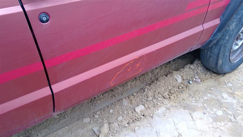 https://f005.backblazeb2.com/file/img-partshotlines-com/Inventory/SW52/Vehicle/13481_07.jpg