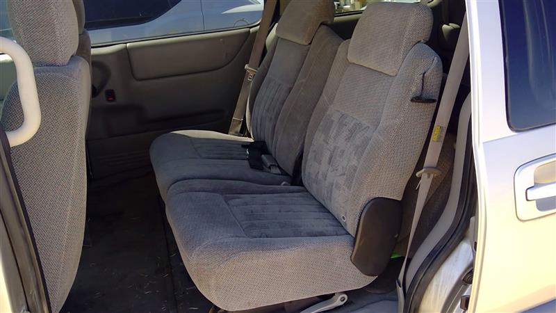 https://f005.backblazeb2.com/file/img-partshotlines-com/Inventory/SW52/Vehicle/14021_07.jpg