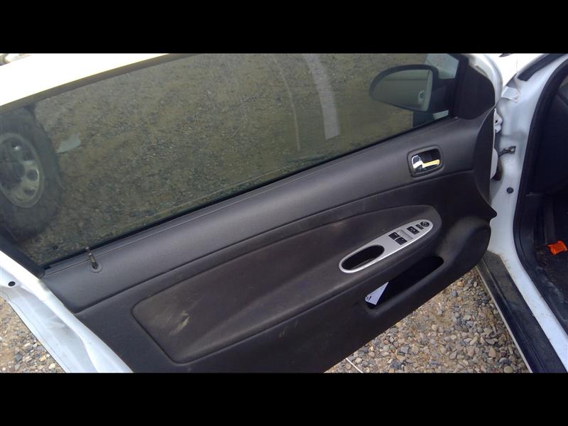 https://f005.backblazeb2.com/file/img-partshotlines-com/Inventory/SW52/Vehicle/14409_08.jpg