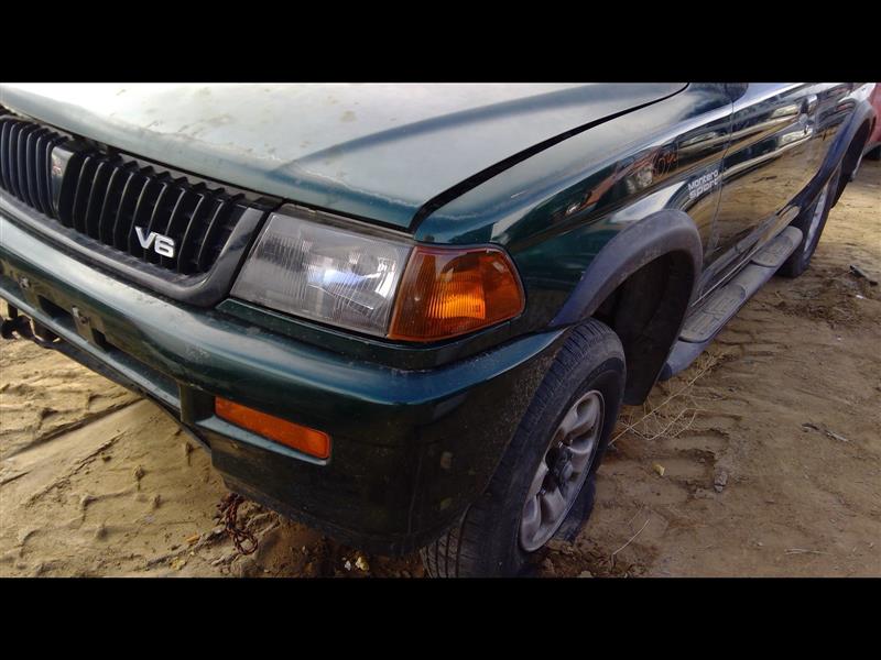 https://f005.backblazeb2.com/file/img-partshotlines-com/Inventory/SW52/Vehicle/14440_05.jpg