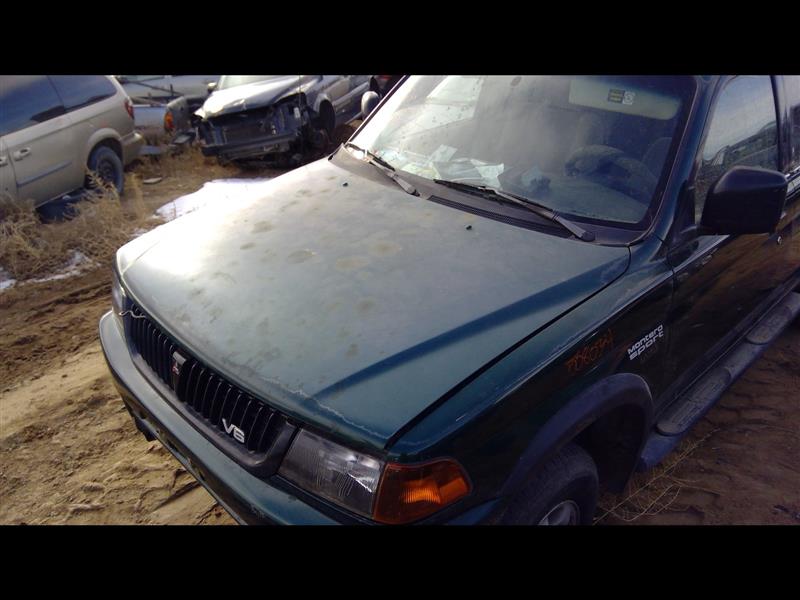 https://f005.backblazeb2.com/file/img-partshotlines-com/Inventory/SW52/Vehicle/14440_06.jpg