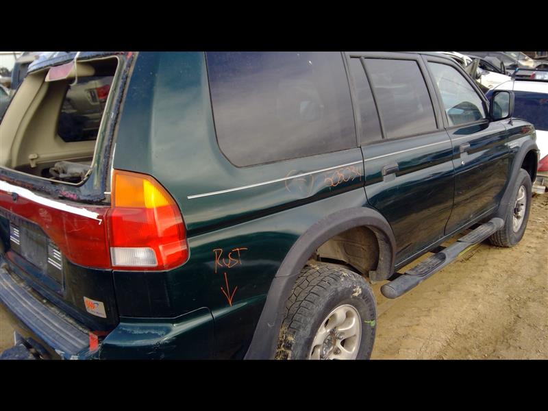 https://f005.backblazeb2.com/file/img-partshotlines-com/Inventory/SW52/Vehicle/14440_11.jpg