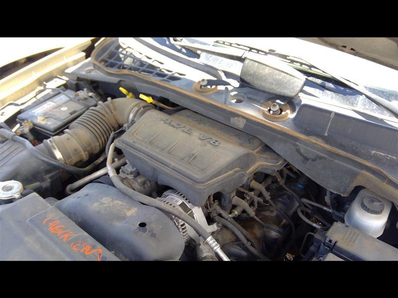 https://f005.backblazeb2.com/file/img-partshotlines-com/Inventory/SW52/Vehicle/15134_02.jpg