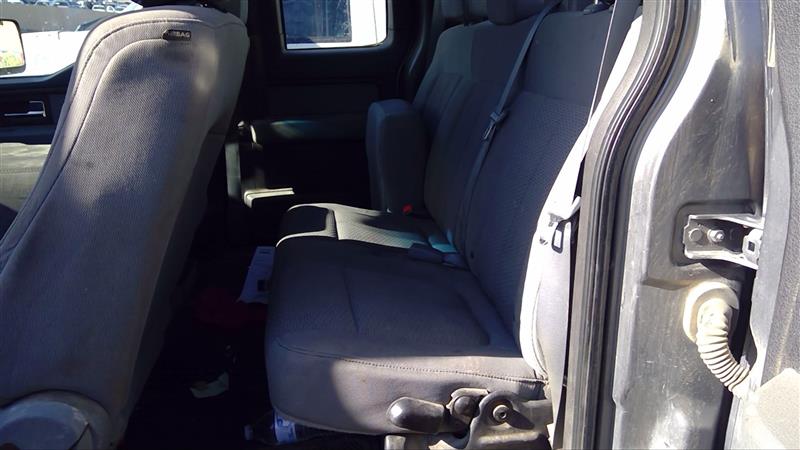 https://f005.backblazeb2.com/file/img-partshotlines-com/Inventory/SW52/Vehicle/15888_07.jpg