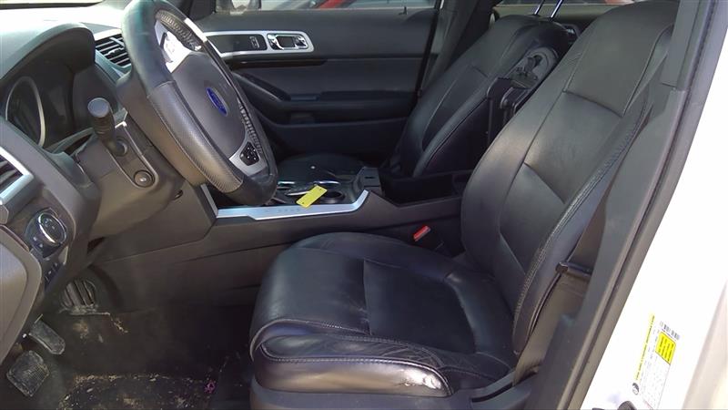 https://f005.backblazeb2.com/file/img-partshotlines-com/Inventory/SW52/Vehicle/15964_09.jpg