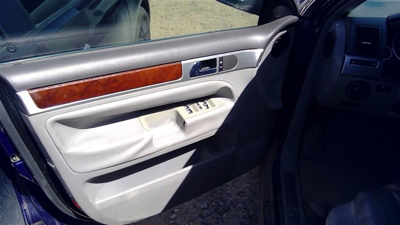 https://f005.backblazeb2.com/file/img-partshotlines-com/Inventory/SW52/Vehicle/17714_02.jpg