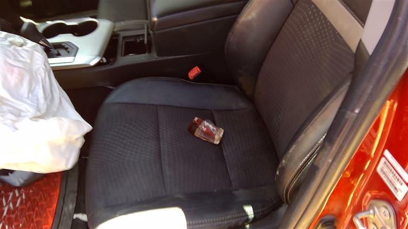 https://f005.backblazeb2.com/file/img-partshotlines-com/Inventory/SW52/Vehicle/17720_03.jpg