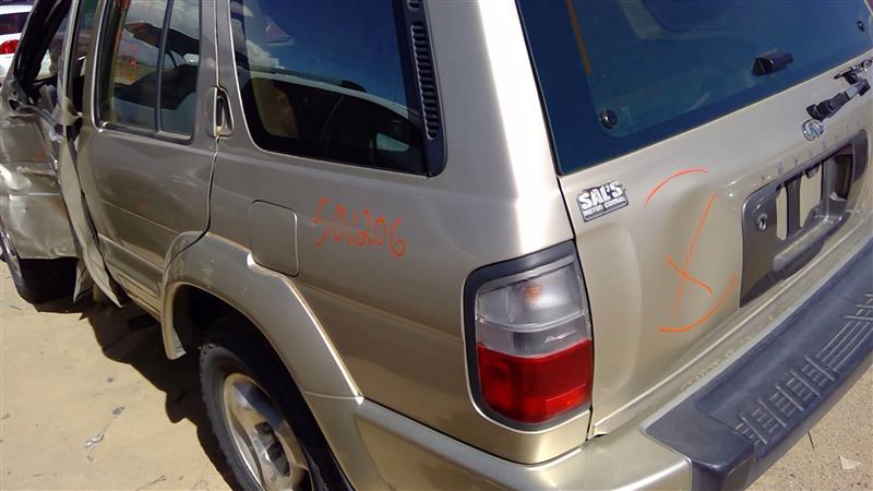 https://f005.backblazeb2.com/file/img-partshotlines-com/Inventory/SW52/Vehicle/17789_13.jpg