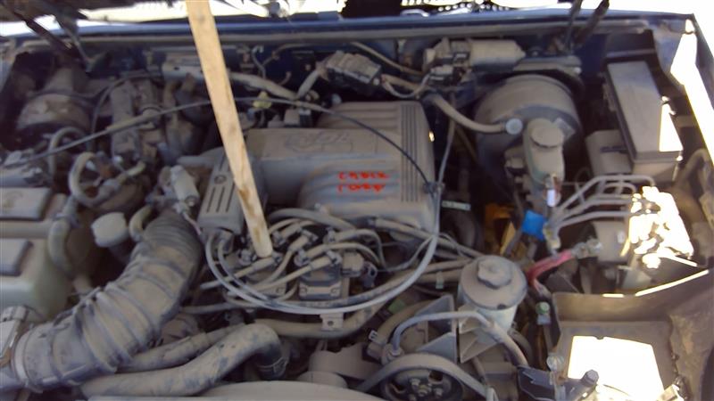 https://f005.backblazeb2.com/file/img-partshotlines-com/Inventory/SW52/Vehicle/17819_05.jpg