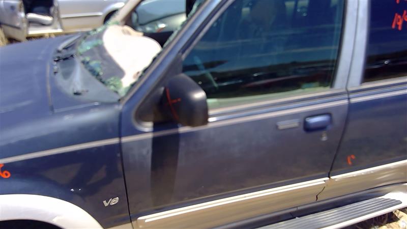 https://f005.backblazeb2.com/file/img-partshotlines-com/Inventory/SW52/Vehicle/17819_10.jpg