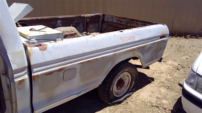https://f005.backblazeb2.com/file/img-partshotlines-com/Inventory/SW52/Vehicle/17885_08.jpg