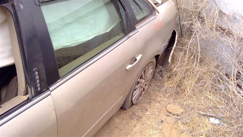 https://f005.backblazeb2.com/file/img-partshotlines-com/Inventory/SW52/Vehicle/17892_11.jpg