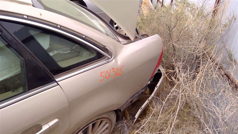 https://f005.backblazeb2.com/file/img-partshotlines-com/Inventory/SW52/Vehicle/17892_12.jpg