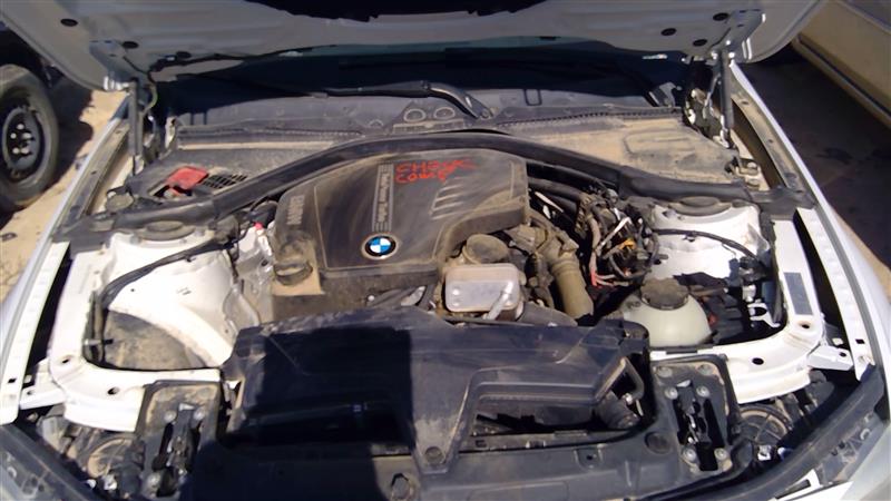 https://f005.backblazeb2.com/file/img-partshotlines-com/Inventory/SW52/Vehicle/18077_05.jpg