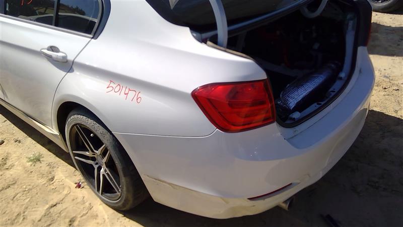 https://f005.backblazeb2.com/file/img-partshotlines-com/Inventory/SW52/Vehicle/18077_13.jpg