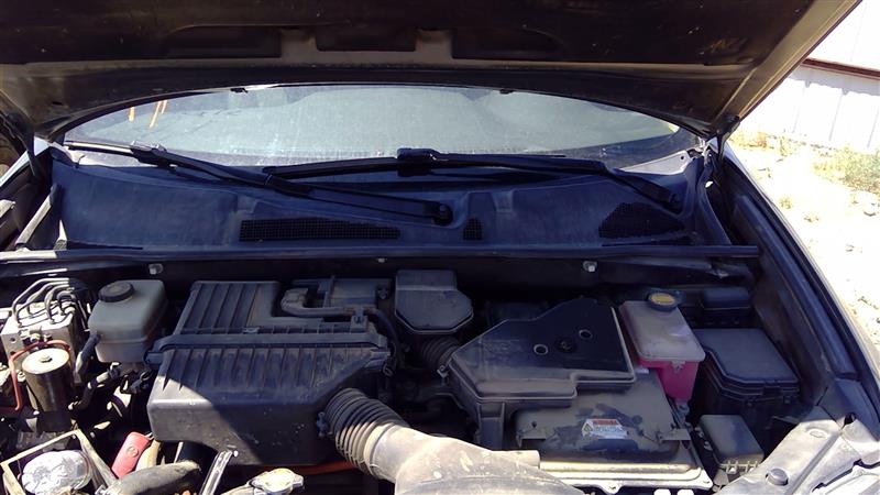 https://f005.backblazeb2.com/file/img-partshotlines-com/Inventory/SW52/Vehicle/18132_05.jpg