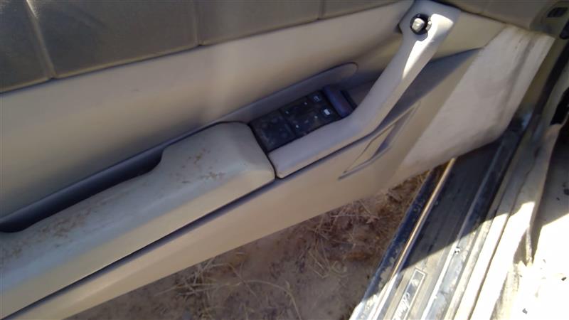 https://f005.backblazeb2.com/file/img-partshotlines-com/Inventory/SW52/Vehicle/18167_02.jpg