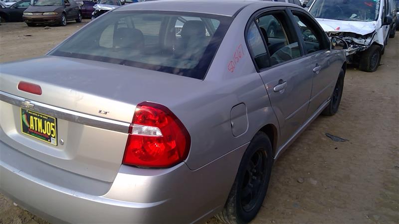 https://f005.backblazeb2.com/file/img-partshotlines-com/Inventory/SW52/Vehicle/18173_07.jpg