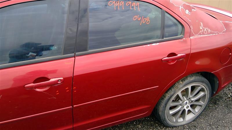 https://f005.backblazeb2.com/file/img-partshotlines-com/Inventory/SW52/Vehicle/18220_12.jpg