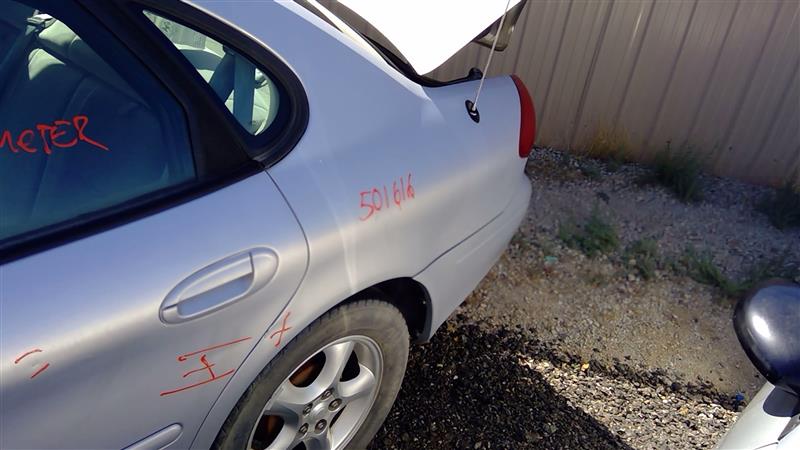 https://f005.backblazeb2.com/file/img-partshotlines-com/Inventory/SW52/Vehicle/18227_12.jpg